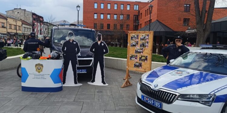 Karavan bezbednosti saobraćaja u Bajinoj Bašti: Promocija odgovornog vožnje i zaštite pešaka