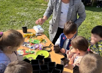 Saradnja PU „Pčelica” i Prehrambeno-šumarske škole: Deca kroz inspirativne aktivnosti otkrivaju čari prirode