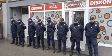 Lokalni izbori u Srbiji pod sumnjom: Nepravilnosti, tuča u Boru i napad na studenta – policija na terenu (FOTO, VIDEO)
