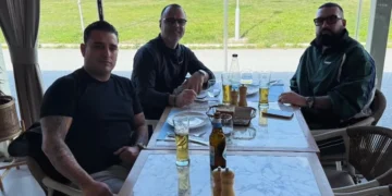 Darko Lazić napustio Srbiju nakon tragedije: Trenutnu podršku mu pružaju Ana Sević i drugi poznati pevač