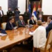 Sastanak Vučića i SNS: Stranački vodiči u političkim konsultacijama
