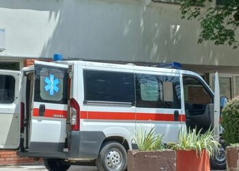Sudar na Prijevorskom putu: Troje mladih povređeno u saobraćajnoj nesreći